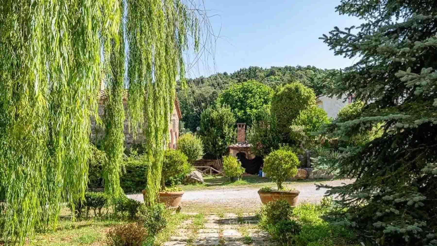 Tenuta-Complesso in Toscana: 550 Ha a Civitella Paganico