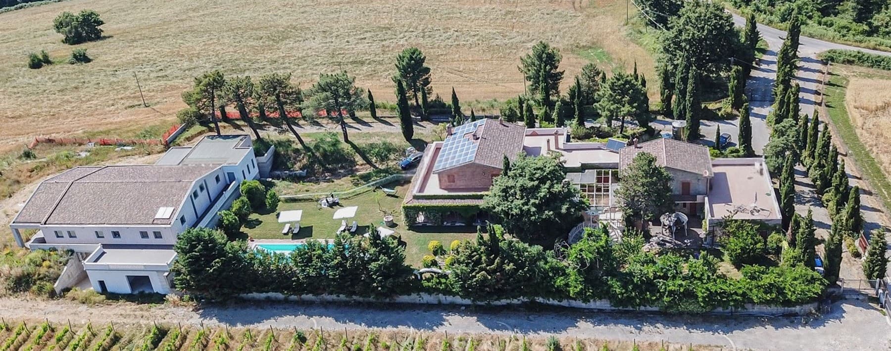 Tenuta-Complesso a Monteleone d'Orvieto, cuore Umbria