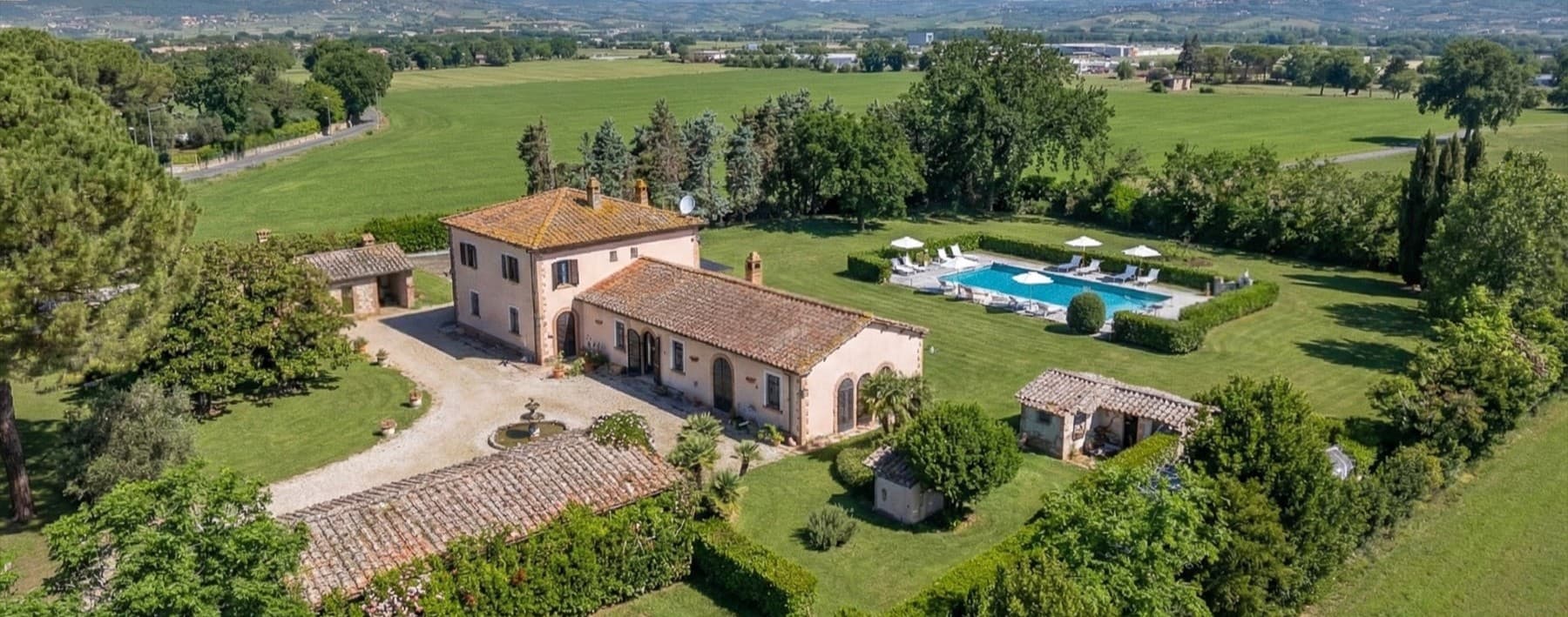 Villa esclusiva nella campagna umbra di Terni