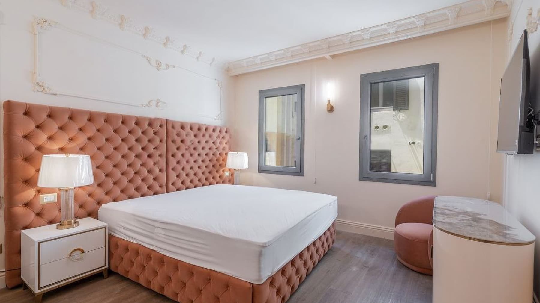 Elegant Hotel in the Heart of Florence, Tuscany
