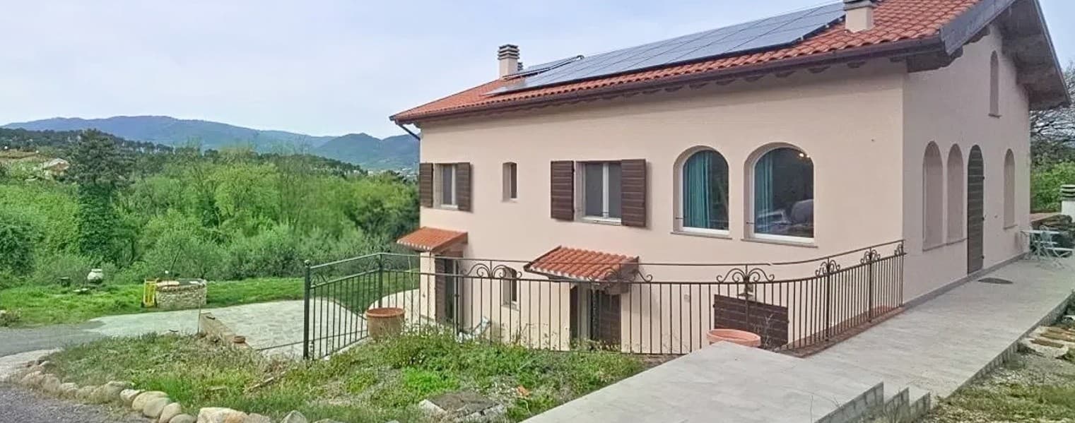 Elegant Villa in Montecarlo, Tuscany