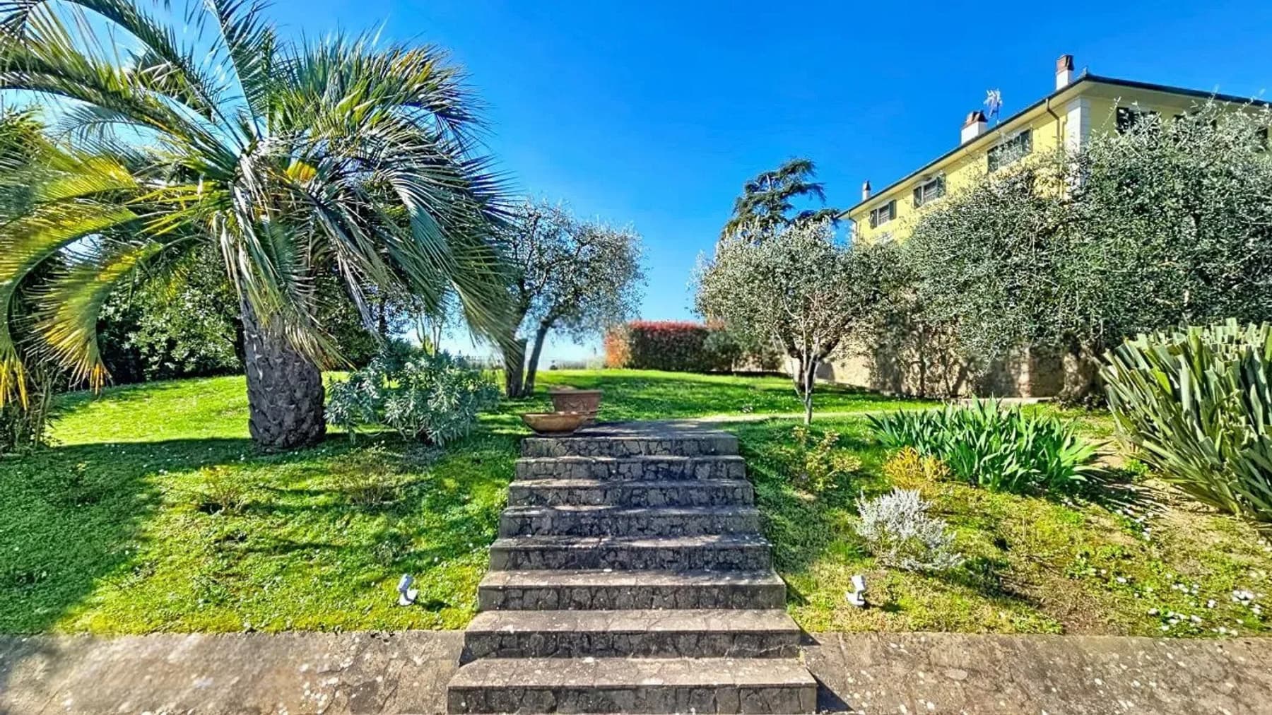 Charming Villa in Basetti, Tuscany