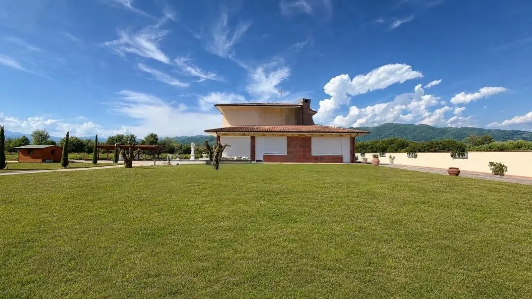 Charming Villa in Capannori, Tuscany