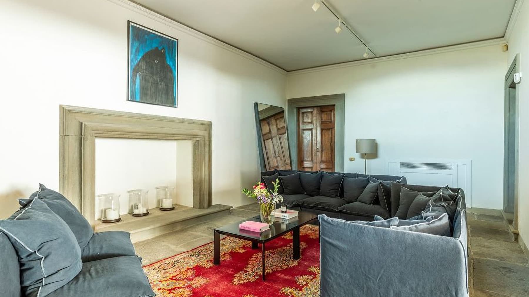 Villa moderna con giardino a Settignano, Firenze