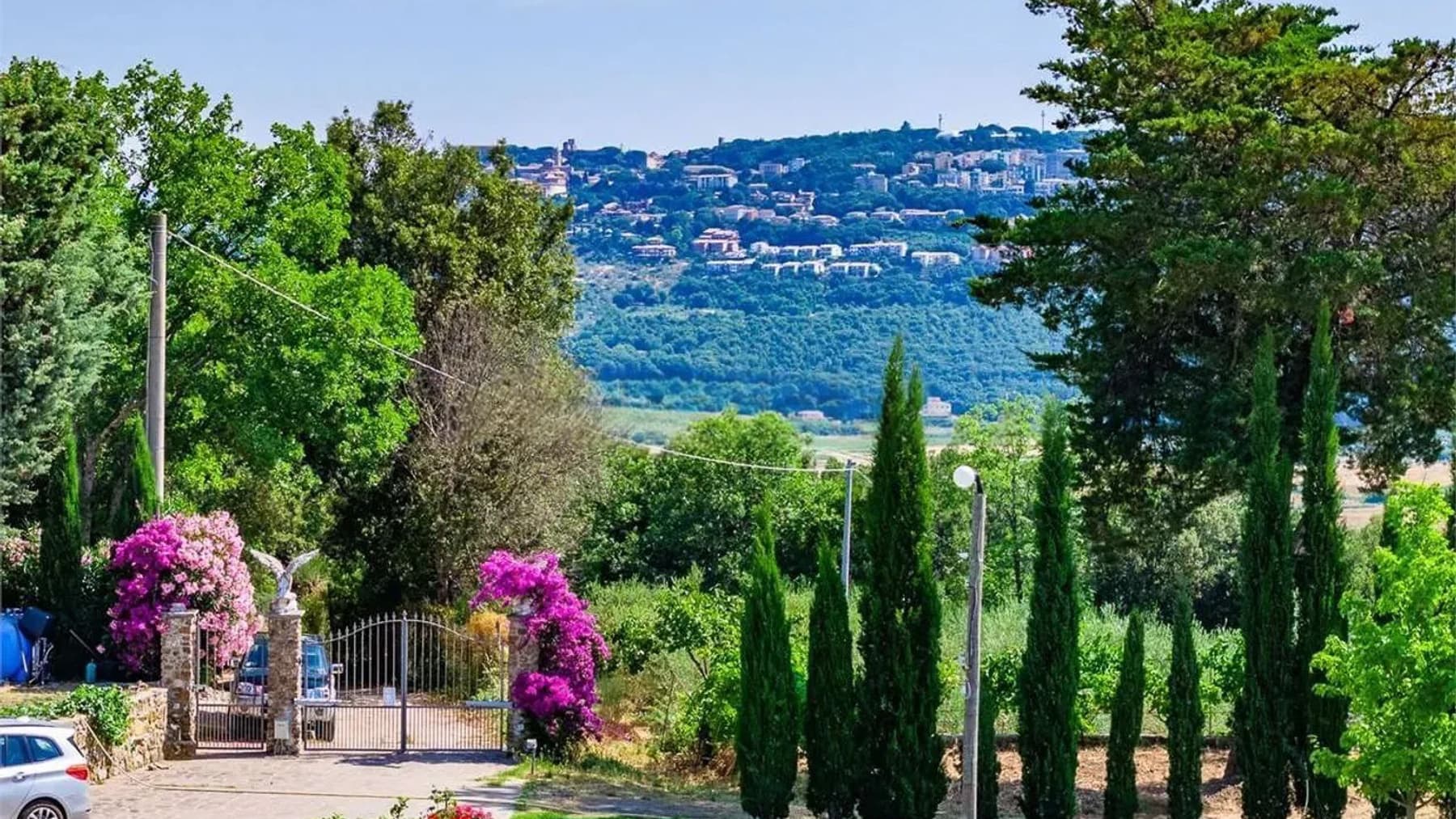Villa con Piscina e Vigneto a Massa Marittima, Toscana