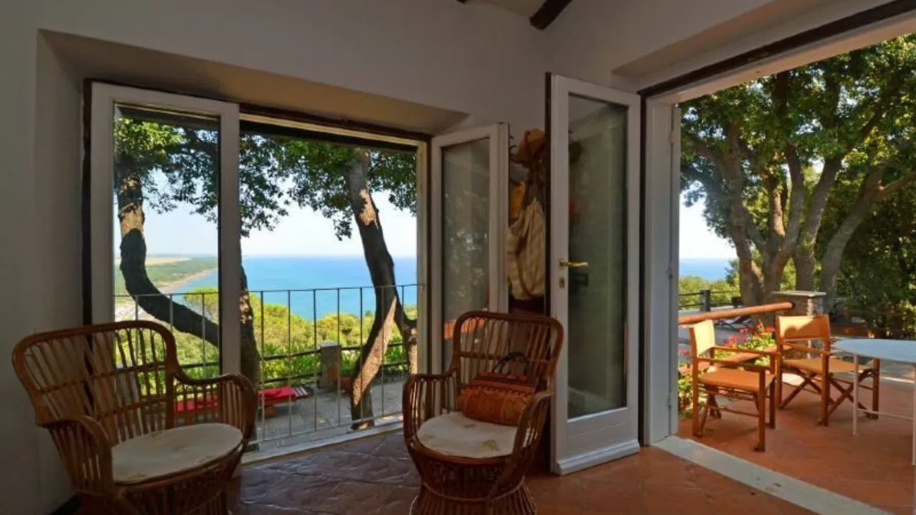 Casa indipendente ad Ansedonia, vista mare e parco ampio