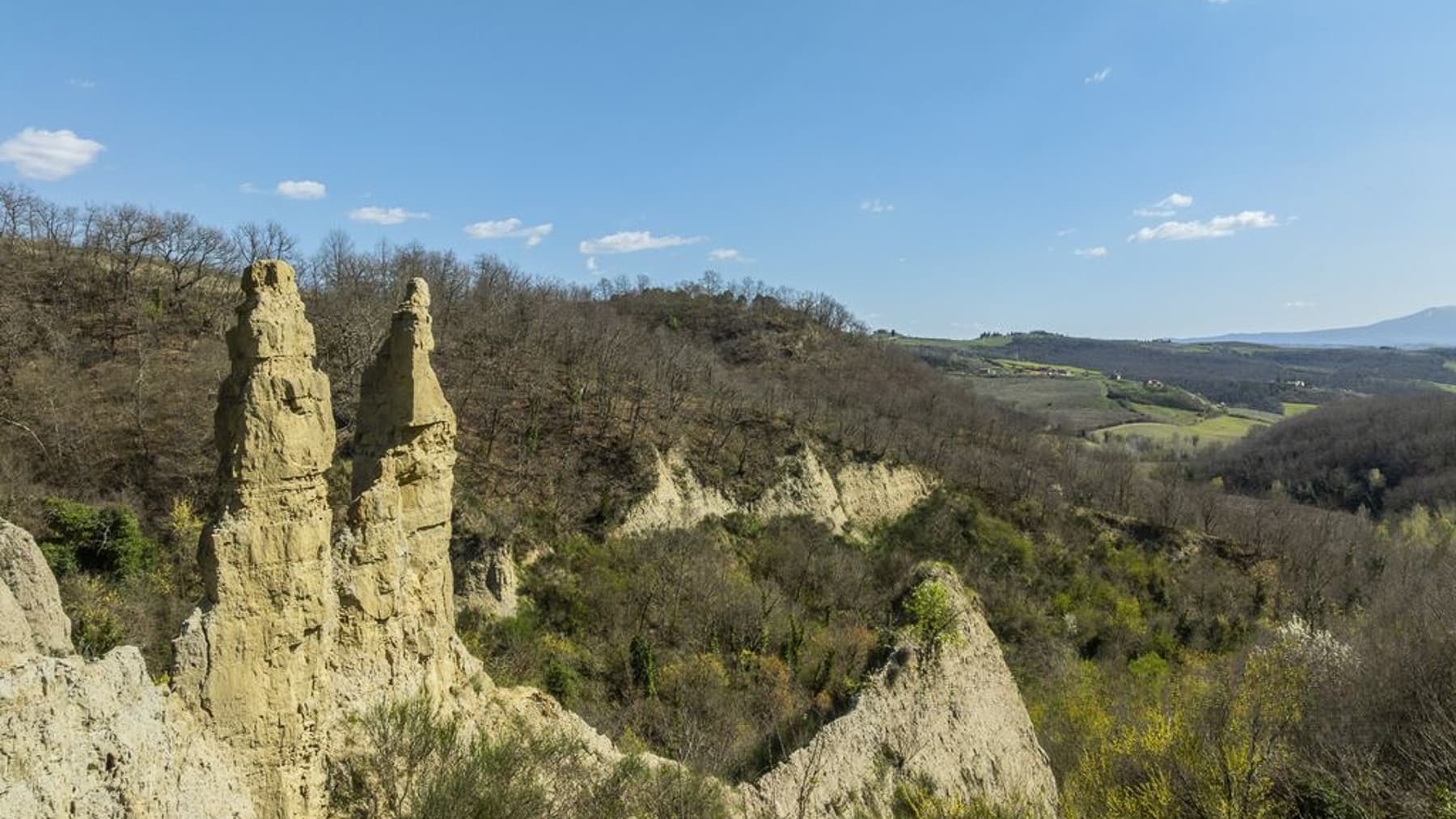 Casale panoramico con piscina a Montalcino, Toscana