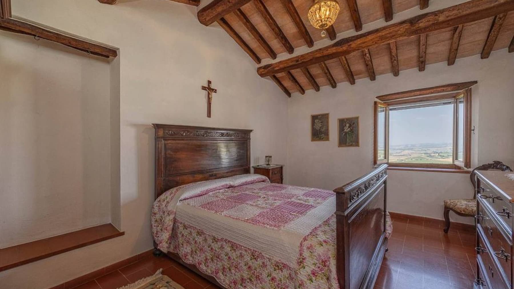 Rustic Country House in Val d'Orcia, Tuscany