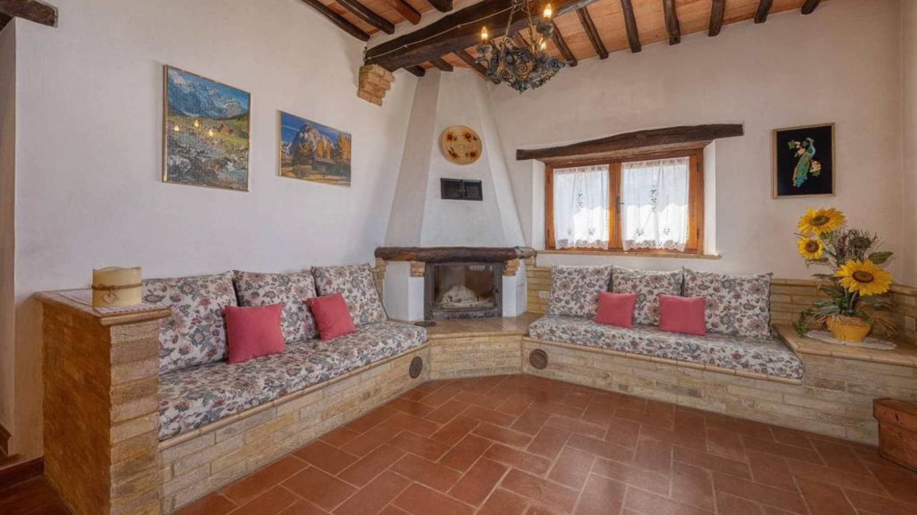 Rustic Country House in Val d'Orcia, Tuscany