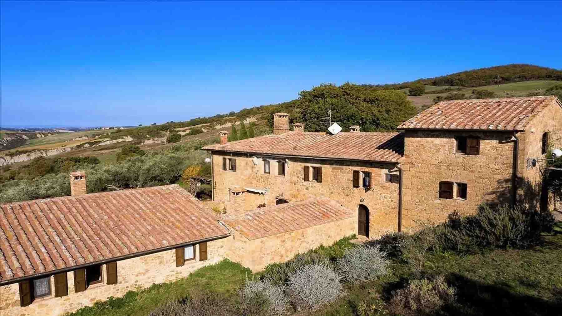 Casale unico in Val d'Orcia, panorama da sogno
