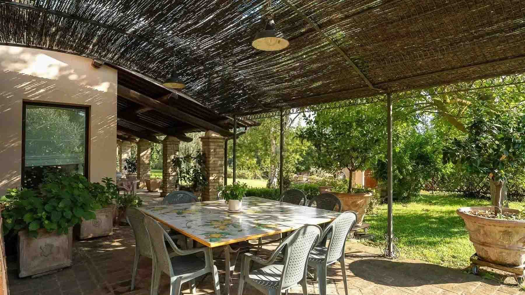 Rustic Country House in Passignano sul Trasimeno, Umbria