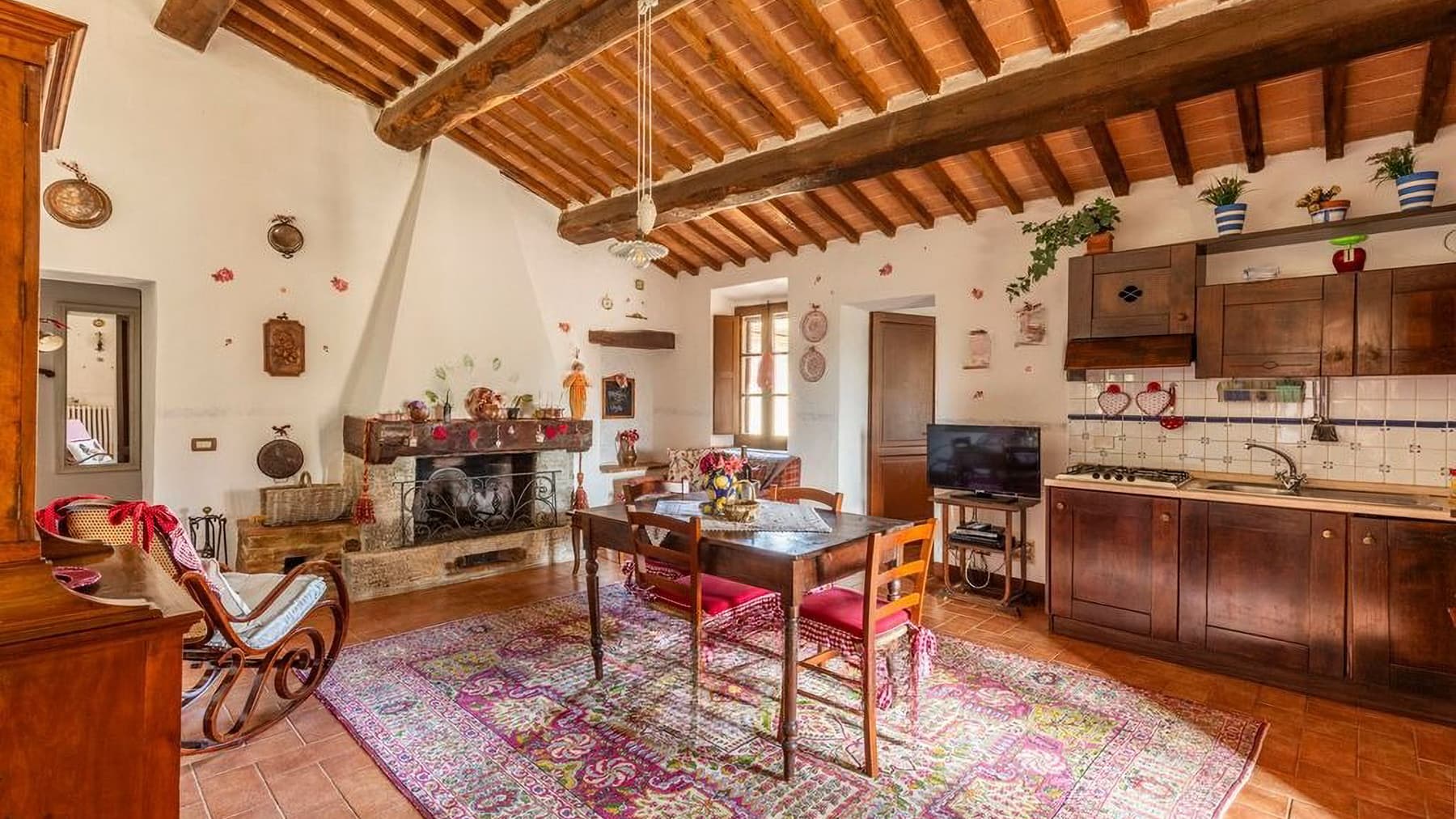 Villa storica con piscina a Chiusure, Toscana