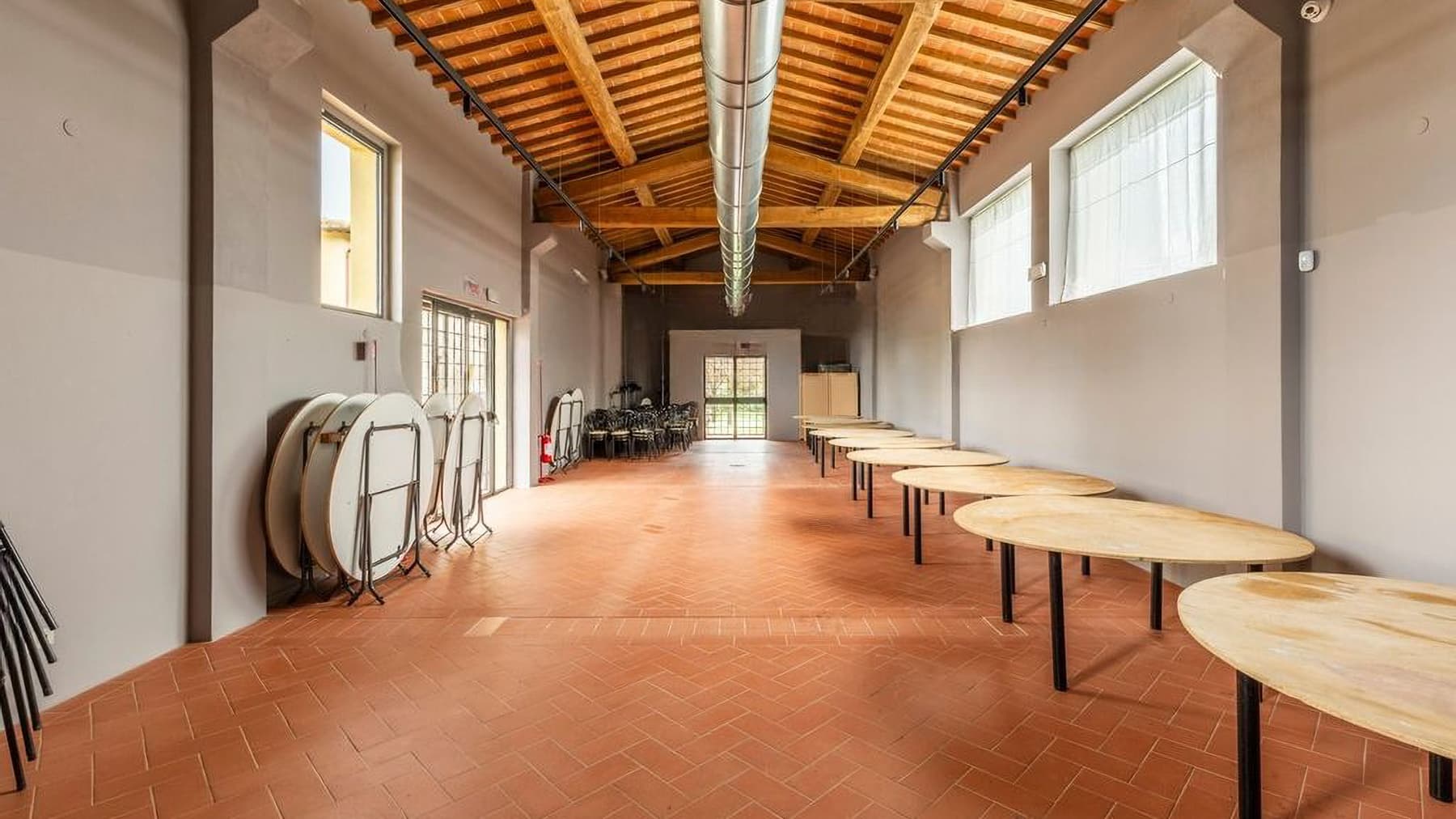 Villa storica a Sant'Ansano, cuore della Toscana