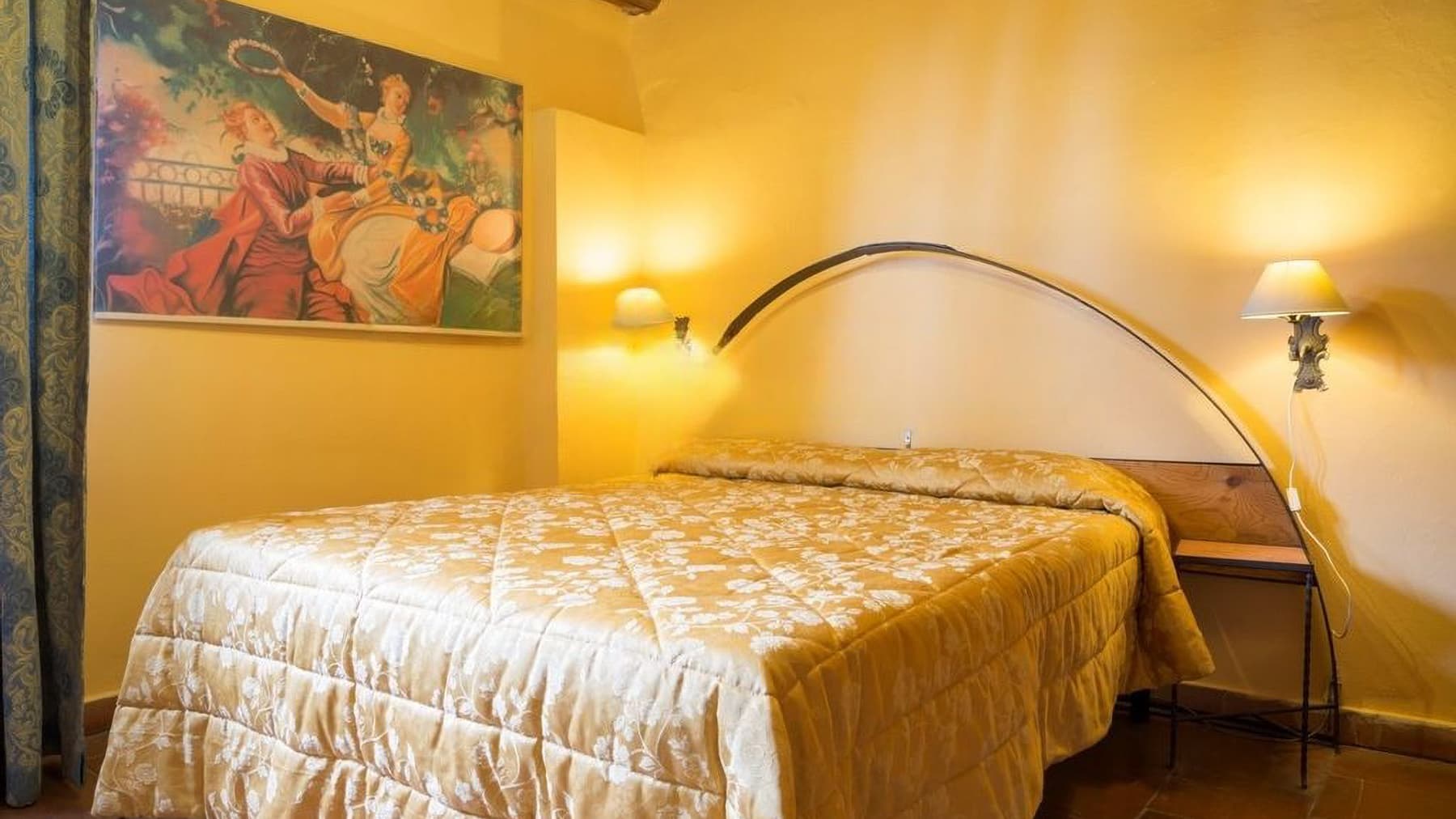 Villa storica con piscina a Pelago, Toscana