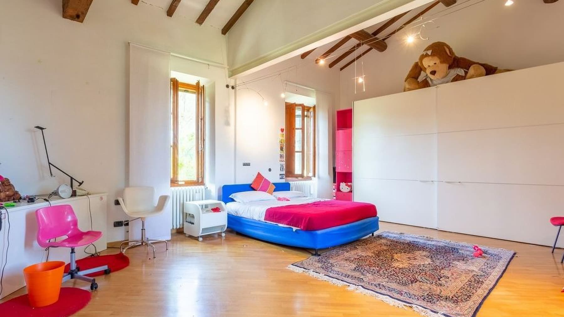 Charming Villa in Rimaggio with Pool, Tuscany
