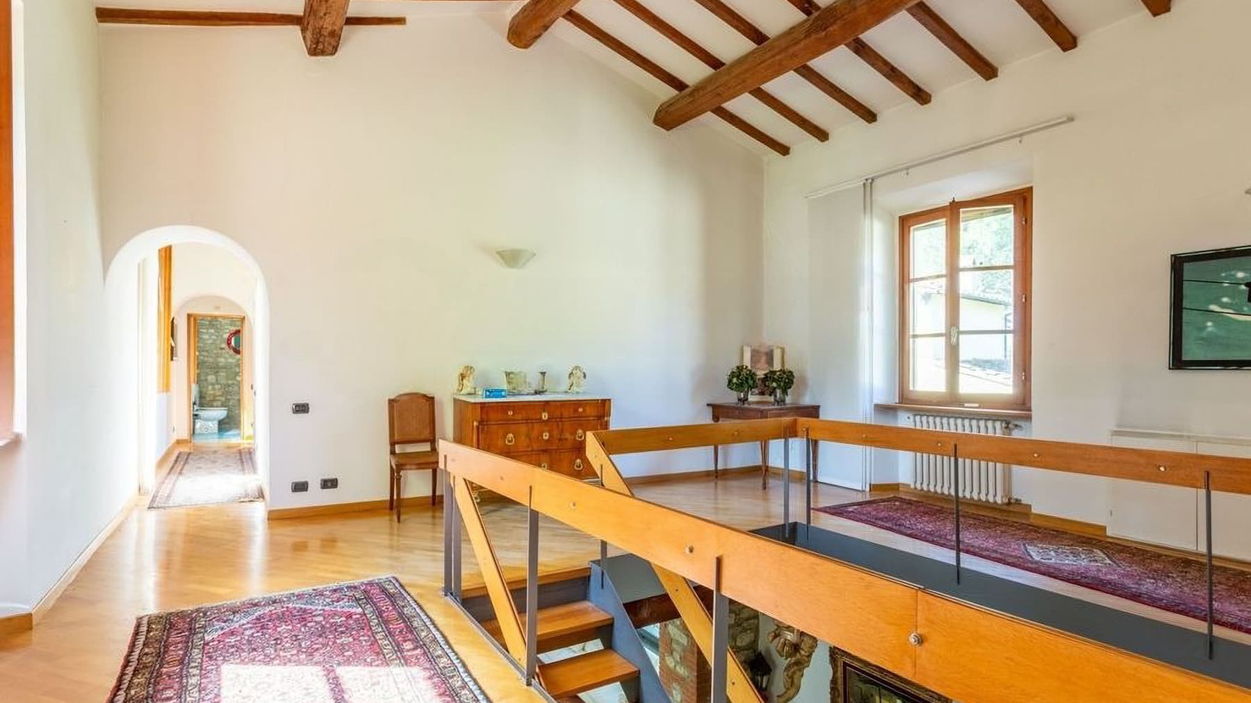 Charming Villa in Rimaggio with Pool, Tuscany