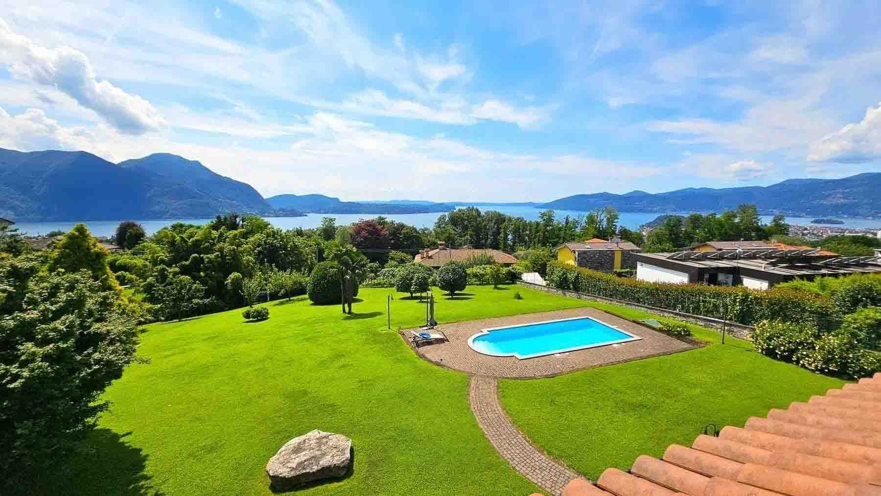 Villa by Lago Maggiore in Verbania, Piedmont