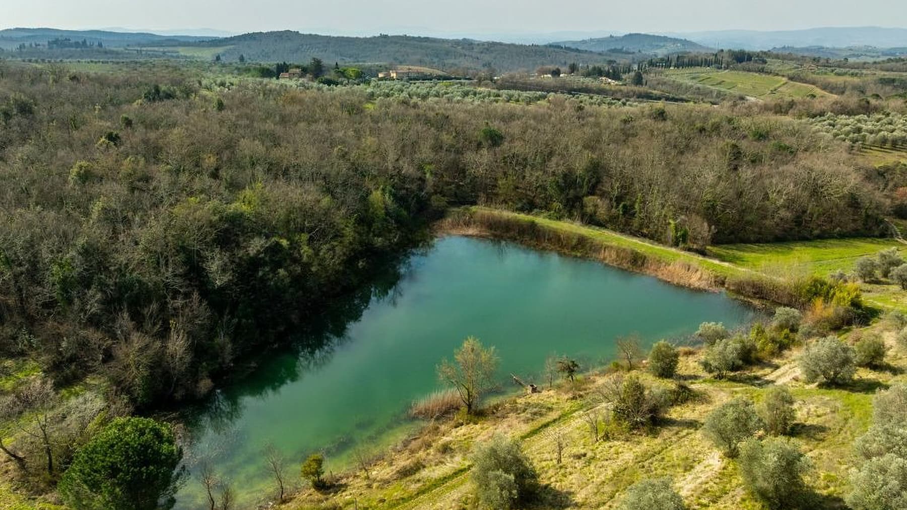 Casale con Vigneti nel Cuore del Chianti, San Donato