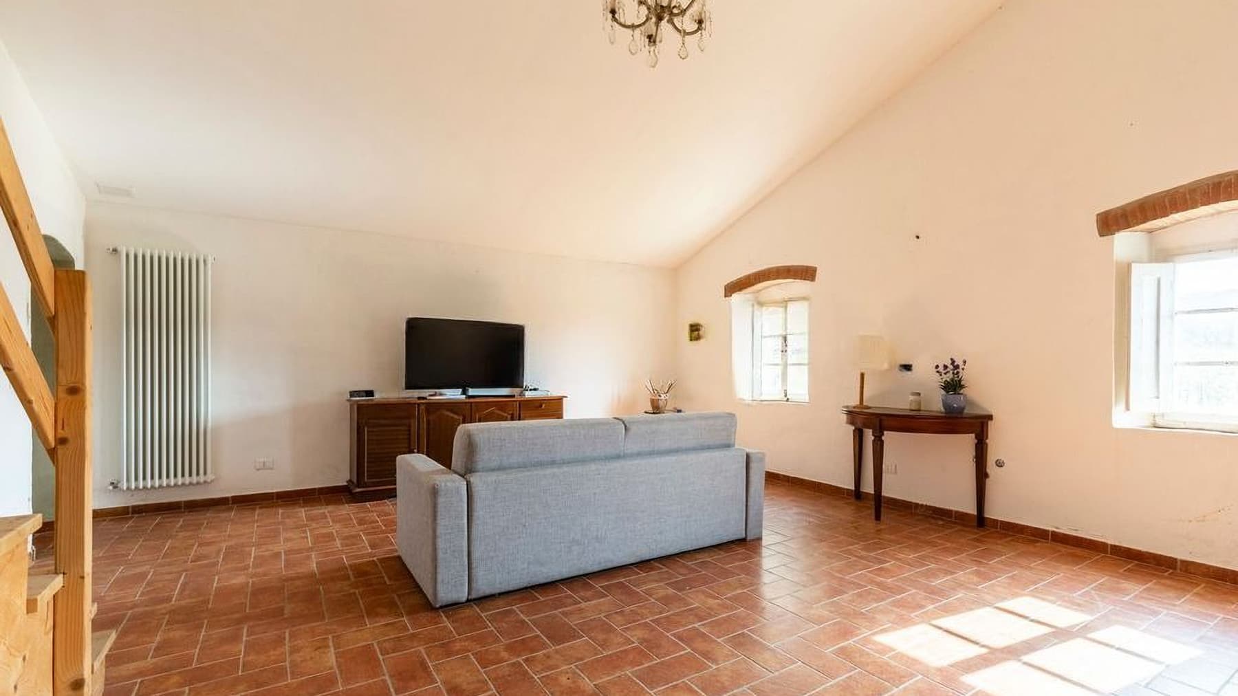 Casale con Vigneti nel Cuore del Chianti, San Donato