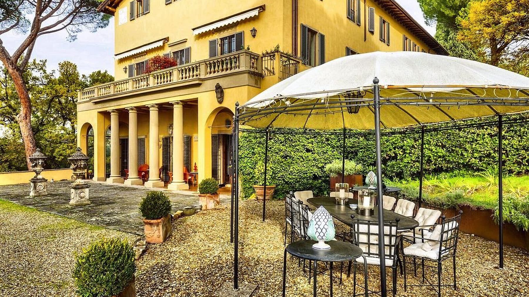 Appartamento storico in villa del XV secolo a Firenze
