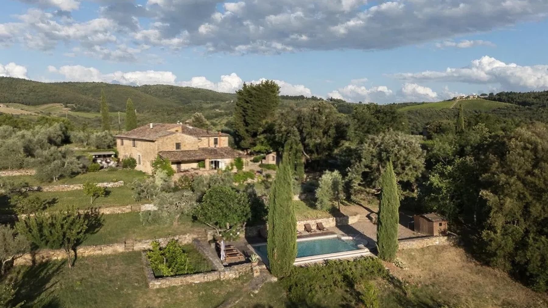 Casale in Toscana: Eleganza tra le colline del Chianti