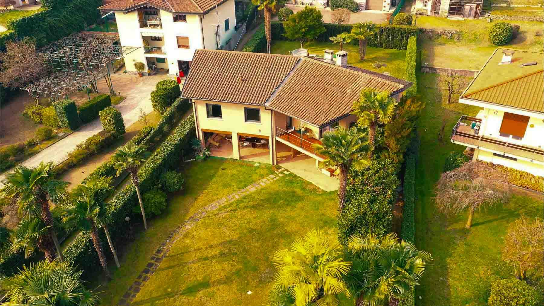 Villa with Stunning Views of Lago Maggiore, Piemonte