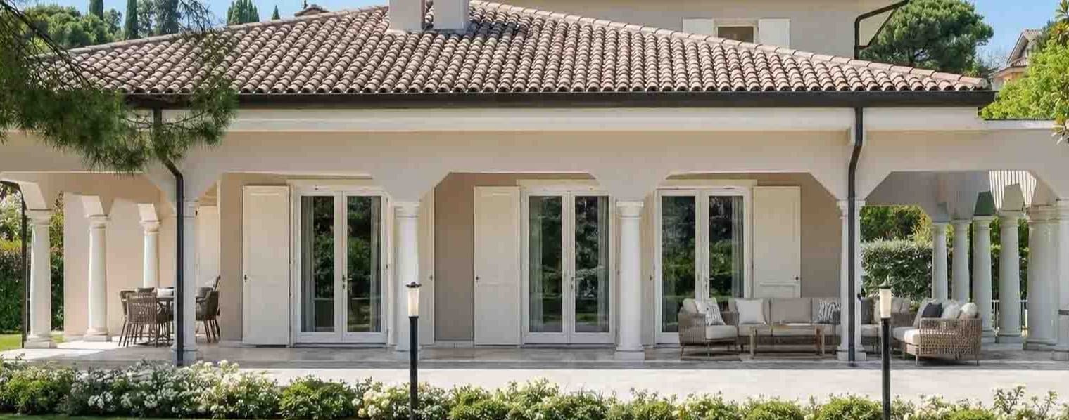 Townhouse Near Lake Garda in Padenghe sul Garda, Lombardy