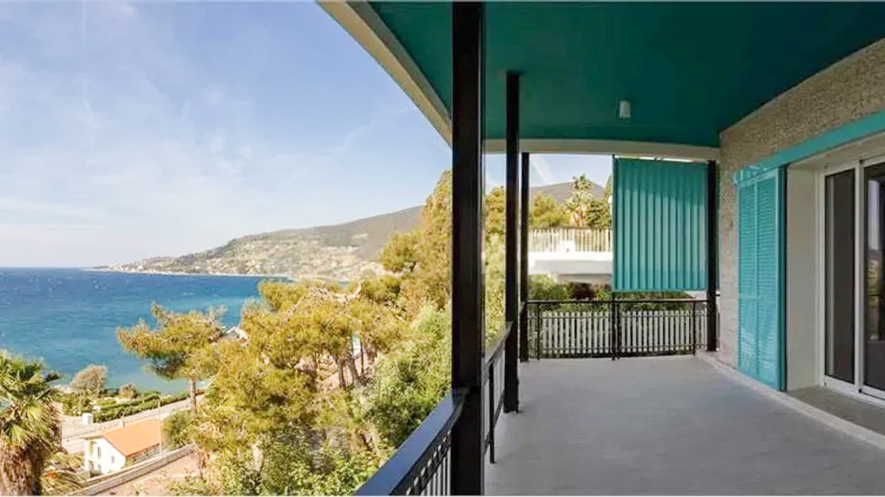 Charming Apartment in Ospedaletti, Liguria