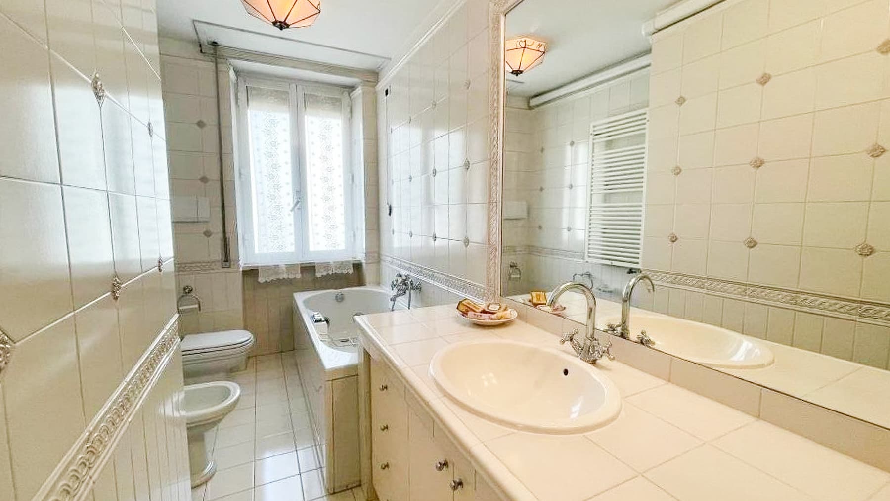 Apartment in Sestri Levante, Liguria Coastal Charm