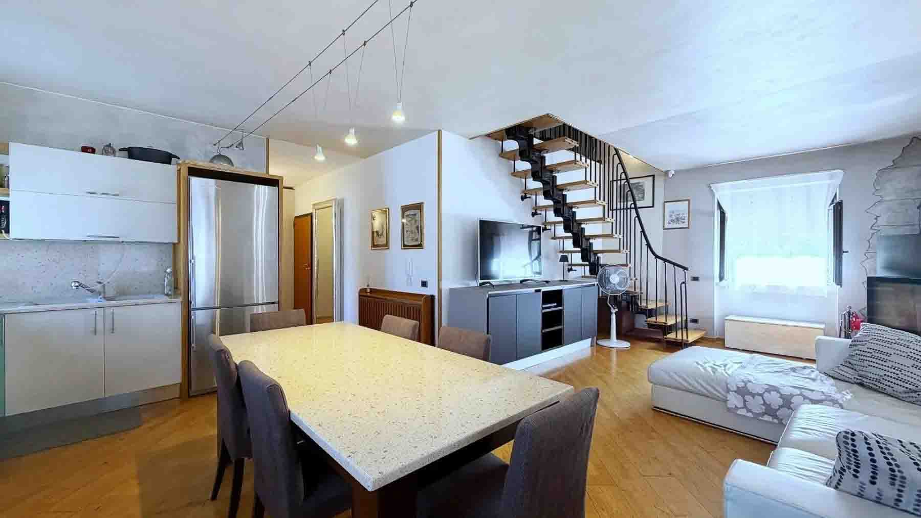 Villa con 3 Appartamenti nel Cuore di Pergine Valsugana