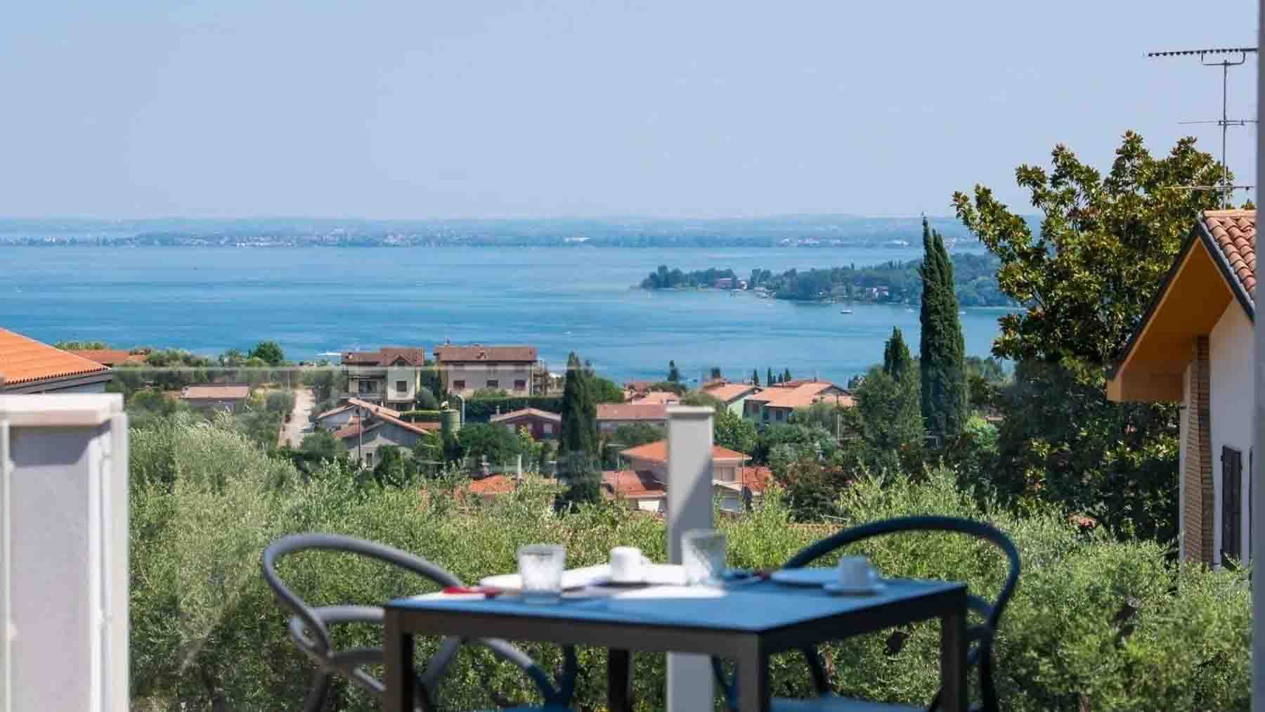 Villa in Padenghe sul Garda, Lake Garda Area