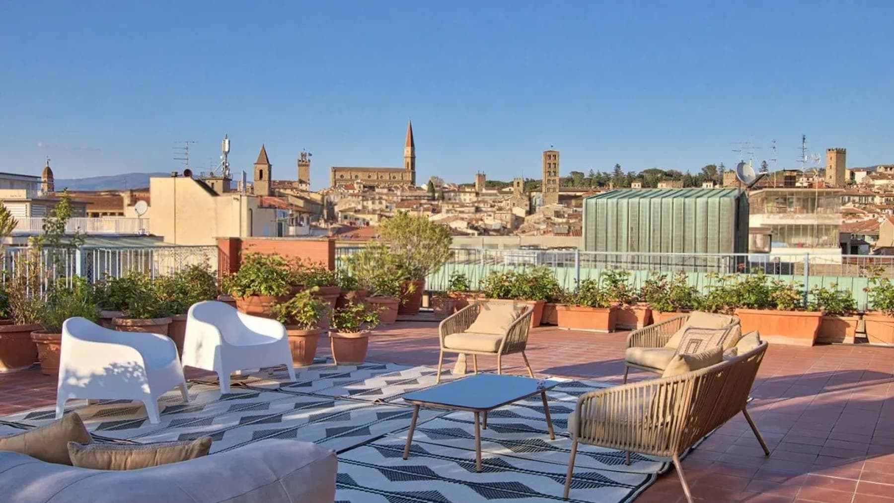 Penthouse with Stunning Views in Arezzo, Tuscany