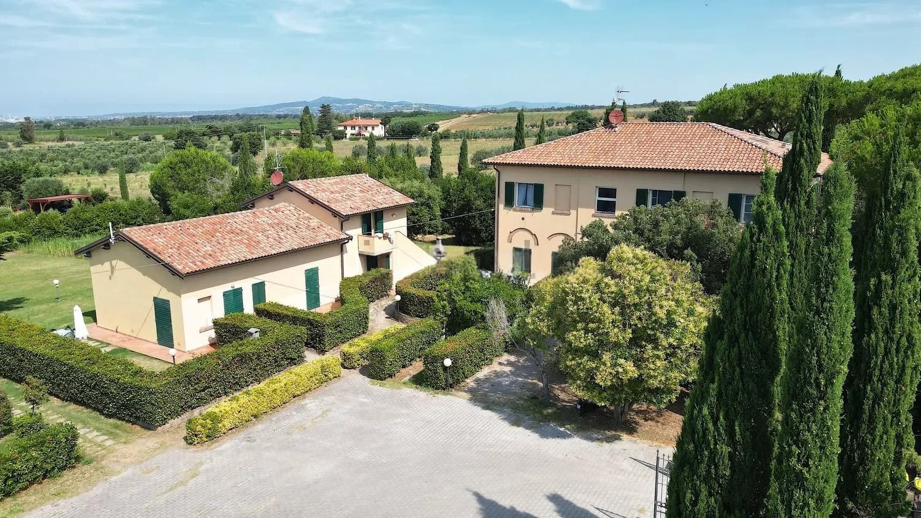 Charming Villa in Cecina, Tuscany
