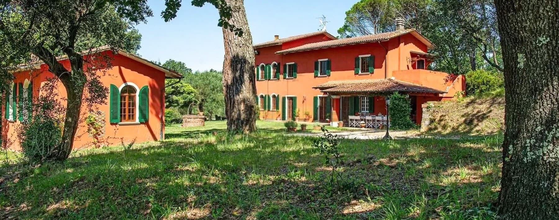Exquisite Villa in Montecarlo, Tuscany