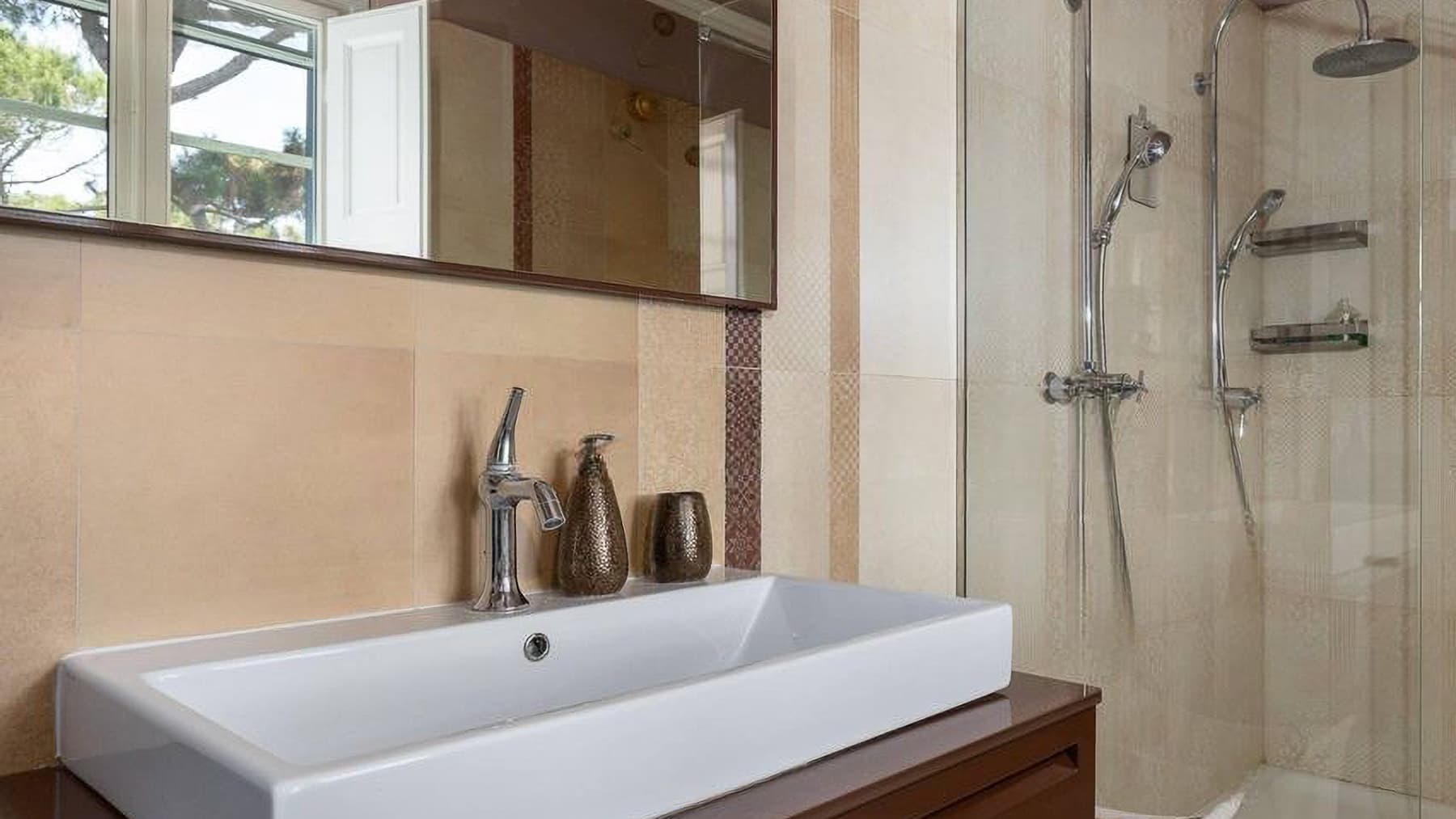 Elegant Villa in Massa, Tuscany