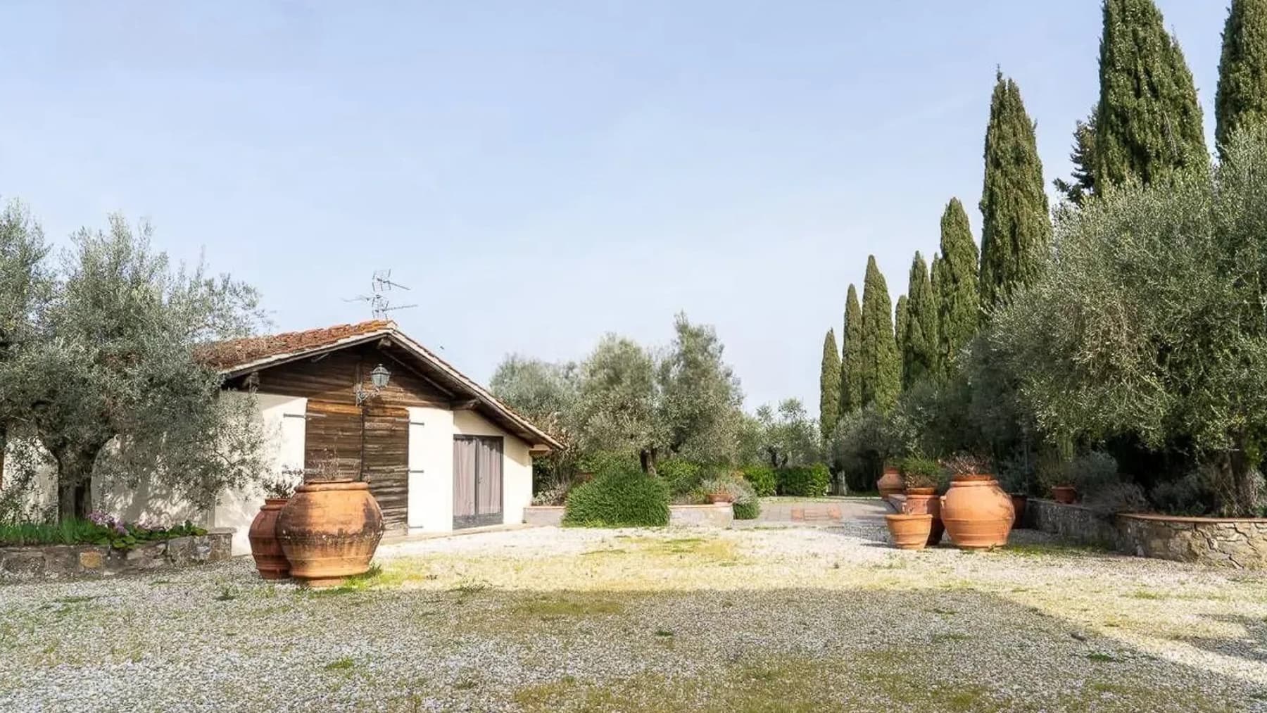 Charming Villa in Mezzomonte, Tuscany
