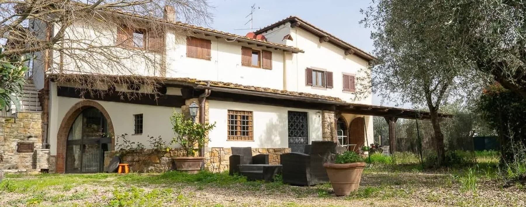 Charming Villa in Mezzomonte, Tuscany