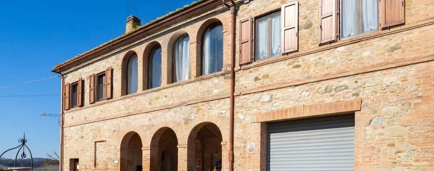 Casale di lusso a Buonconvento, Toscana, 1200 mq