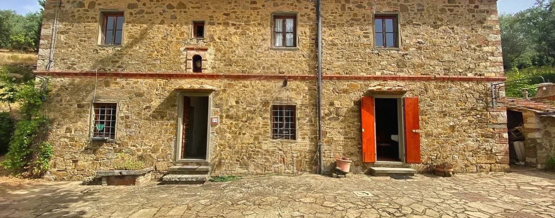 Rustic Country House in Chianti, Tuscany