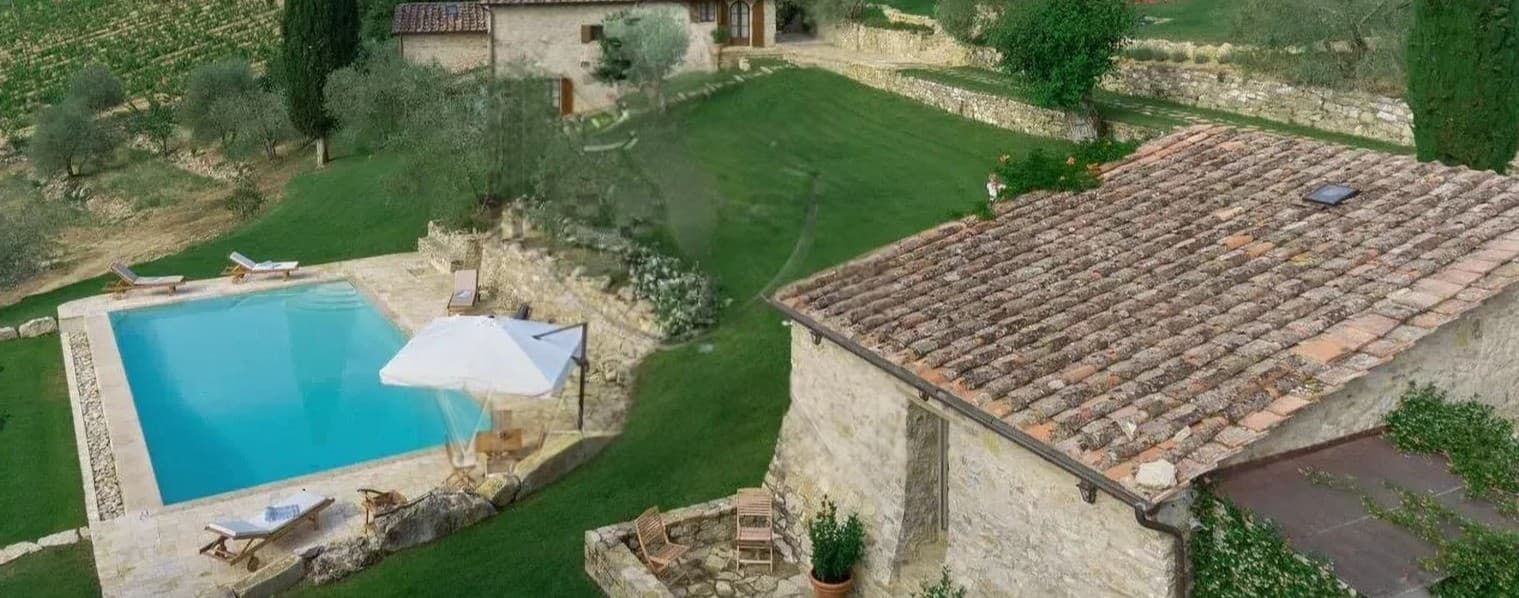 Casale con piscina e Spa nel Chianti, Radda in Chianti