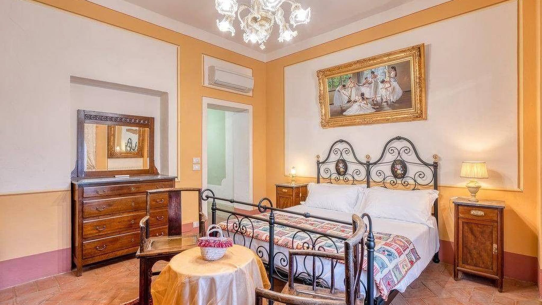 Charming Villa in Foiano della Chiana, Tuscany