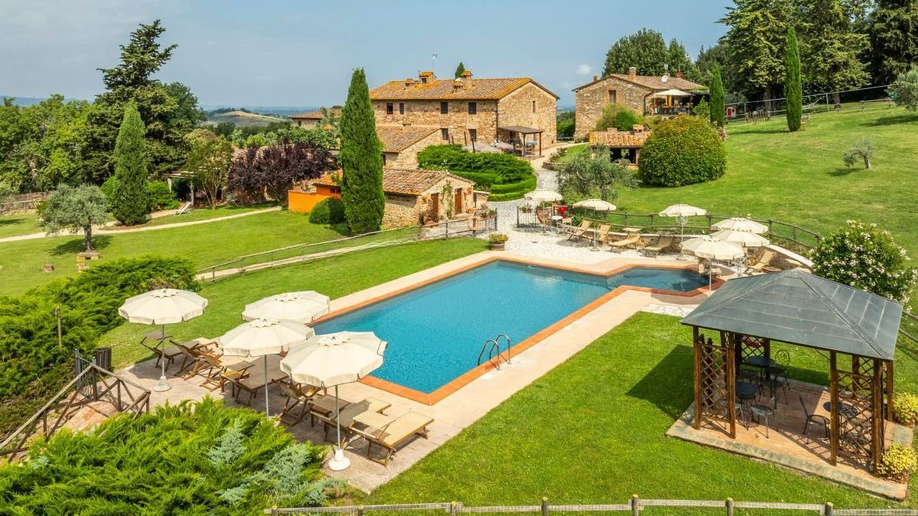 Casale con piscina sulle colline di Gambassi Terme