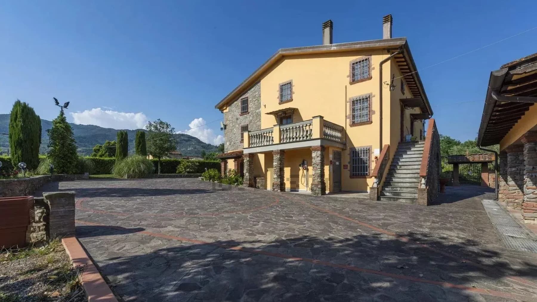 Charming Villa in Capannori, Tuscany