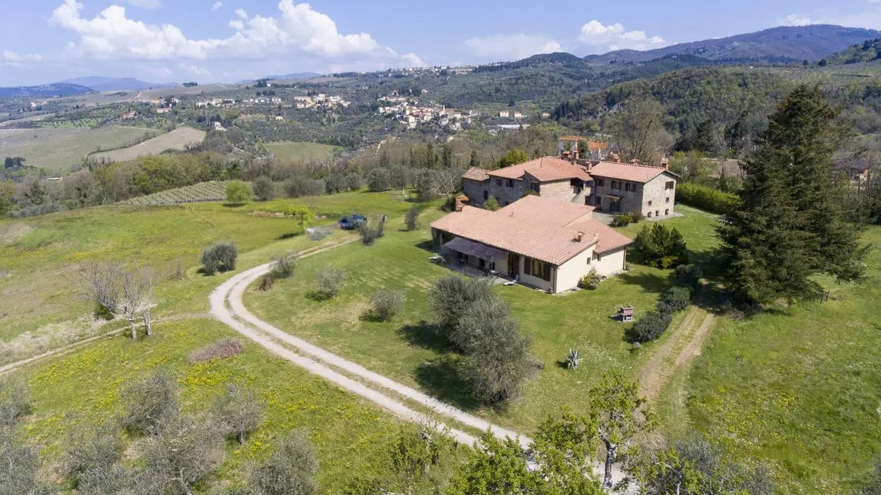 Casale a Diacceto, nel cuore del Chianti Rufina, Toscana