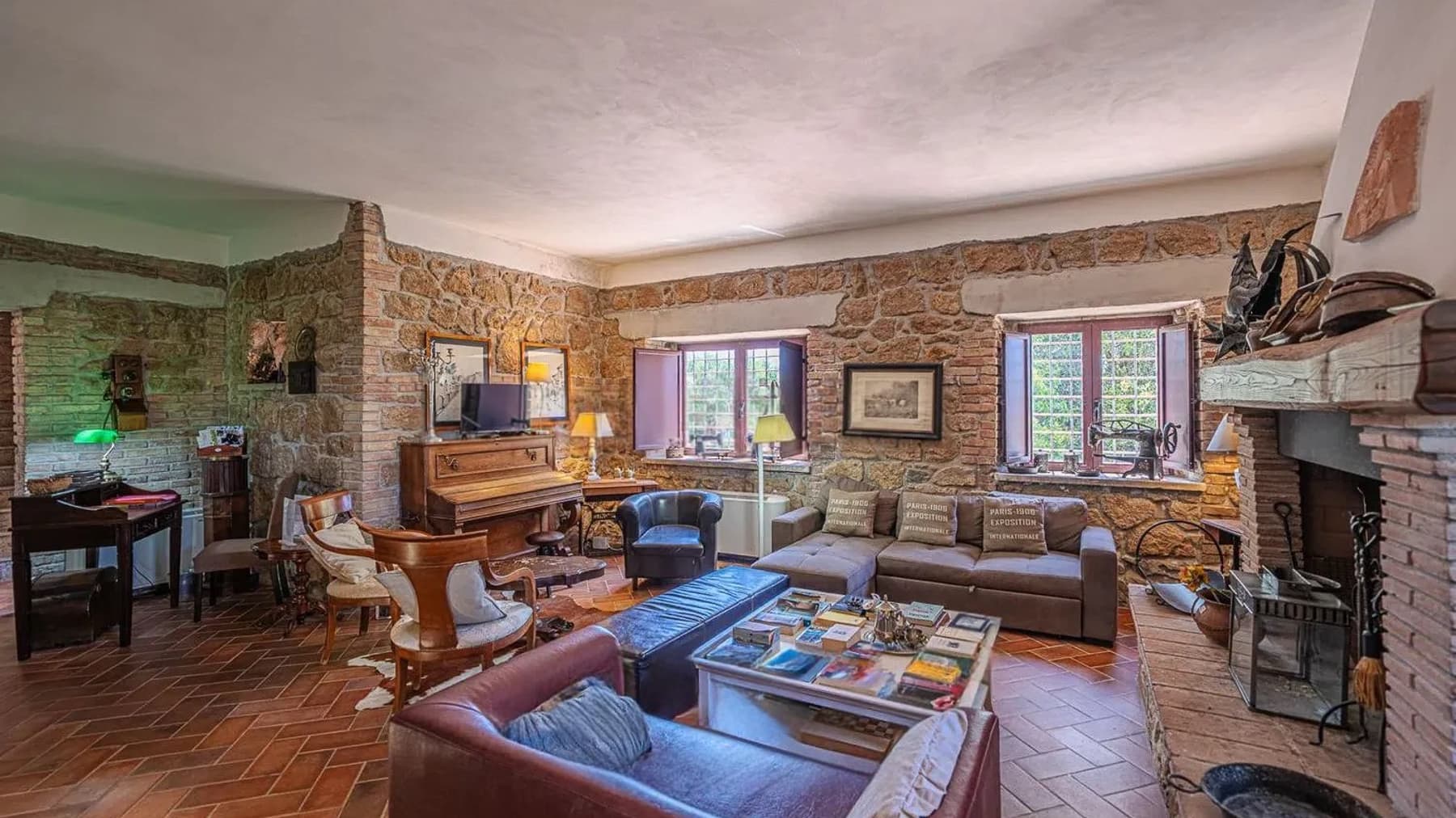 Villa con Piscina e Vista Panoramica, Montalto di Castro