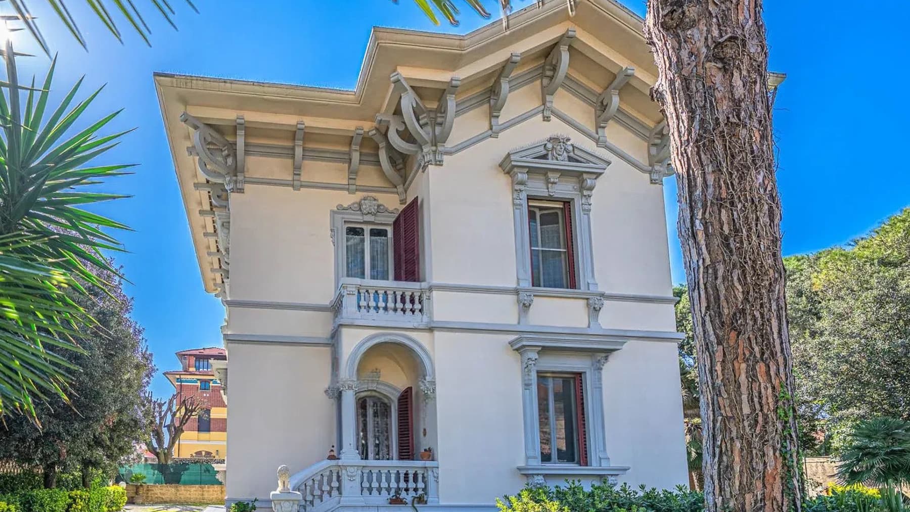 Villa in Marina di Pisa, Tuscany