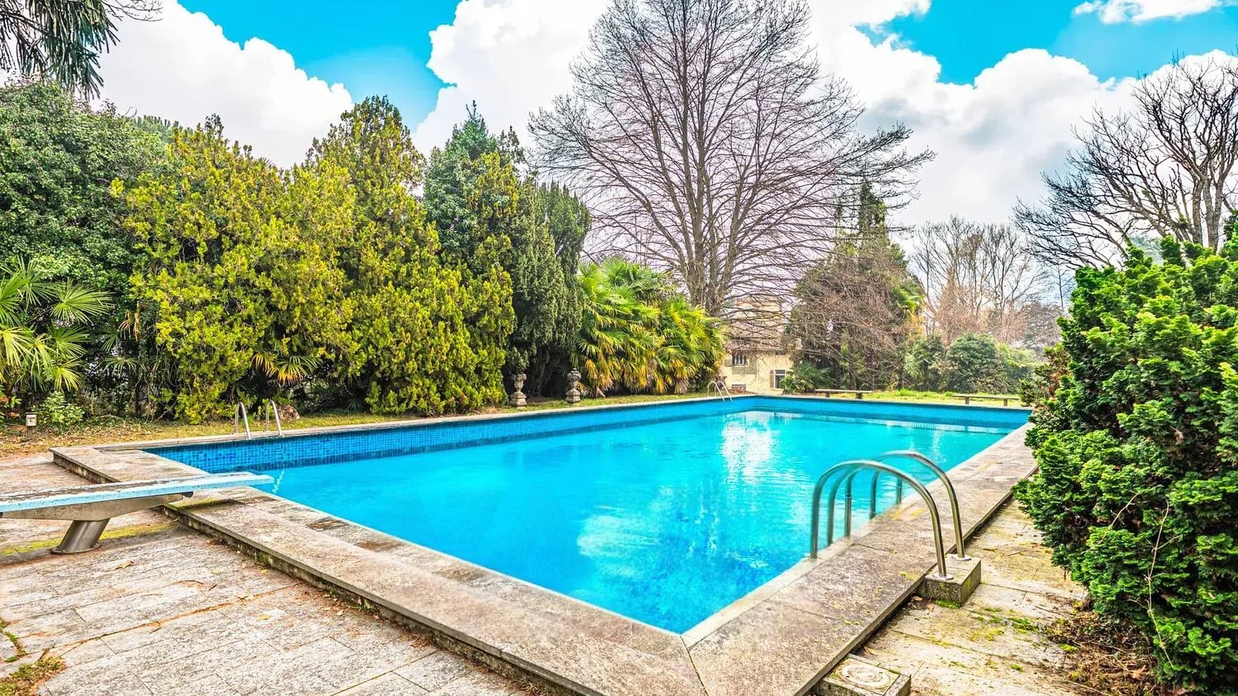 Charming Villa in Cadegliano-Viconago, Lombardy