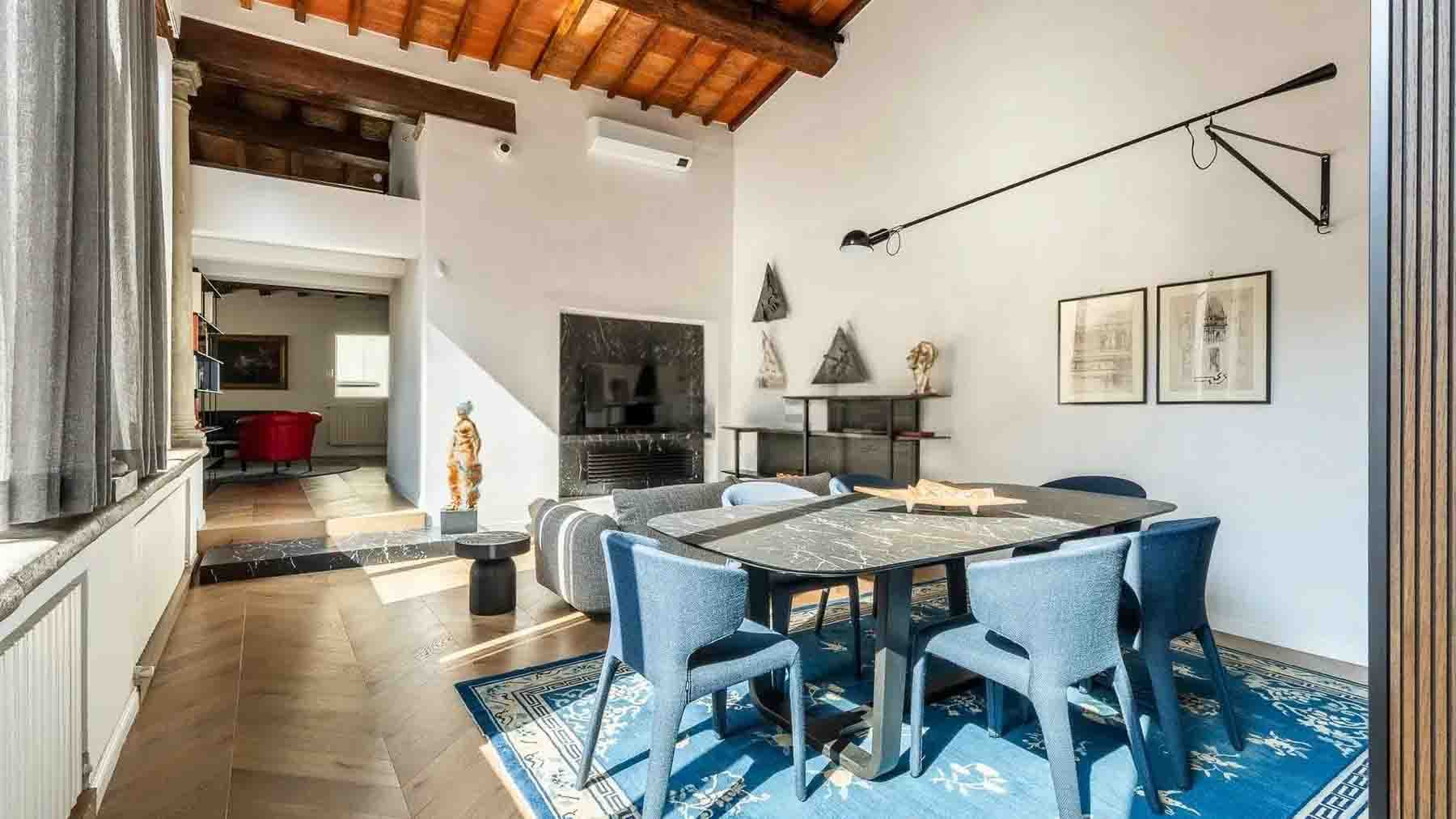 Penthouse in Florence, Tuscany with Stunning Views