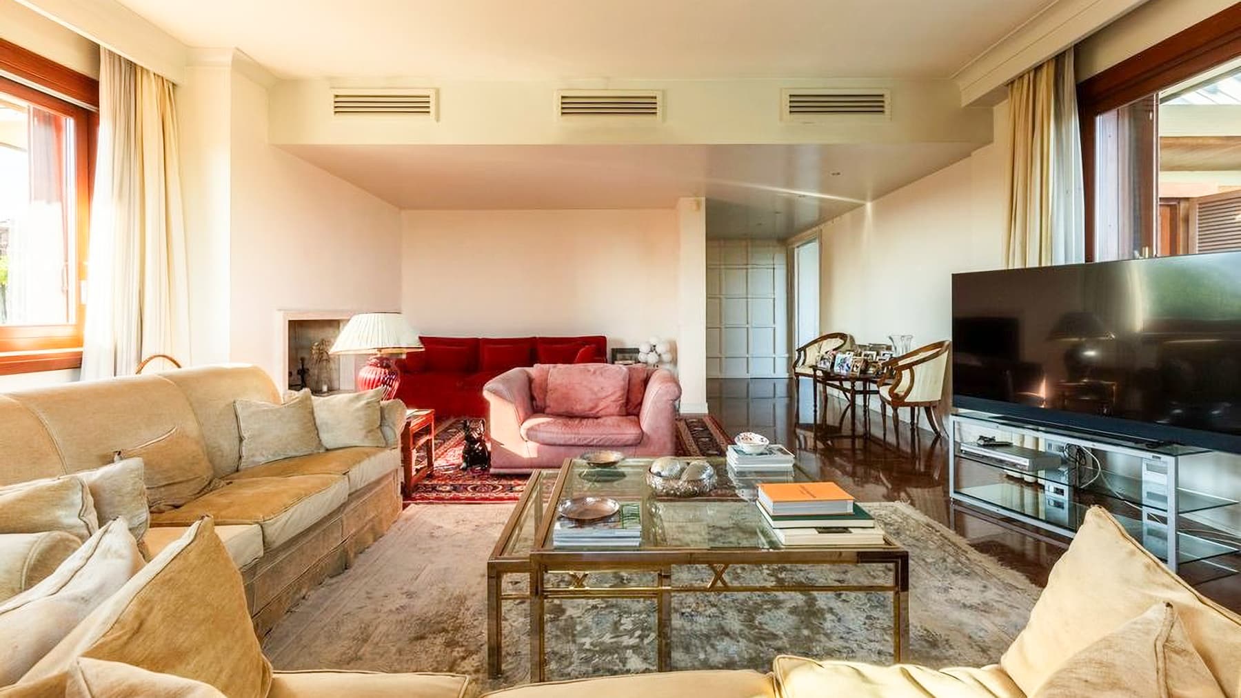 Charming Villa in Lucca, Tuscany