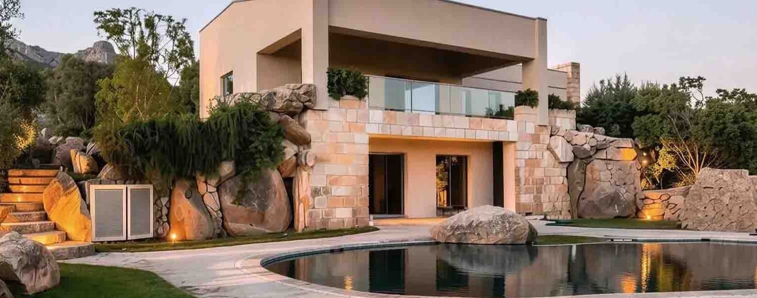 Villa Esclusiva a Porto Cervo, Sardegna con Piscina